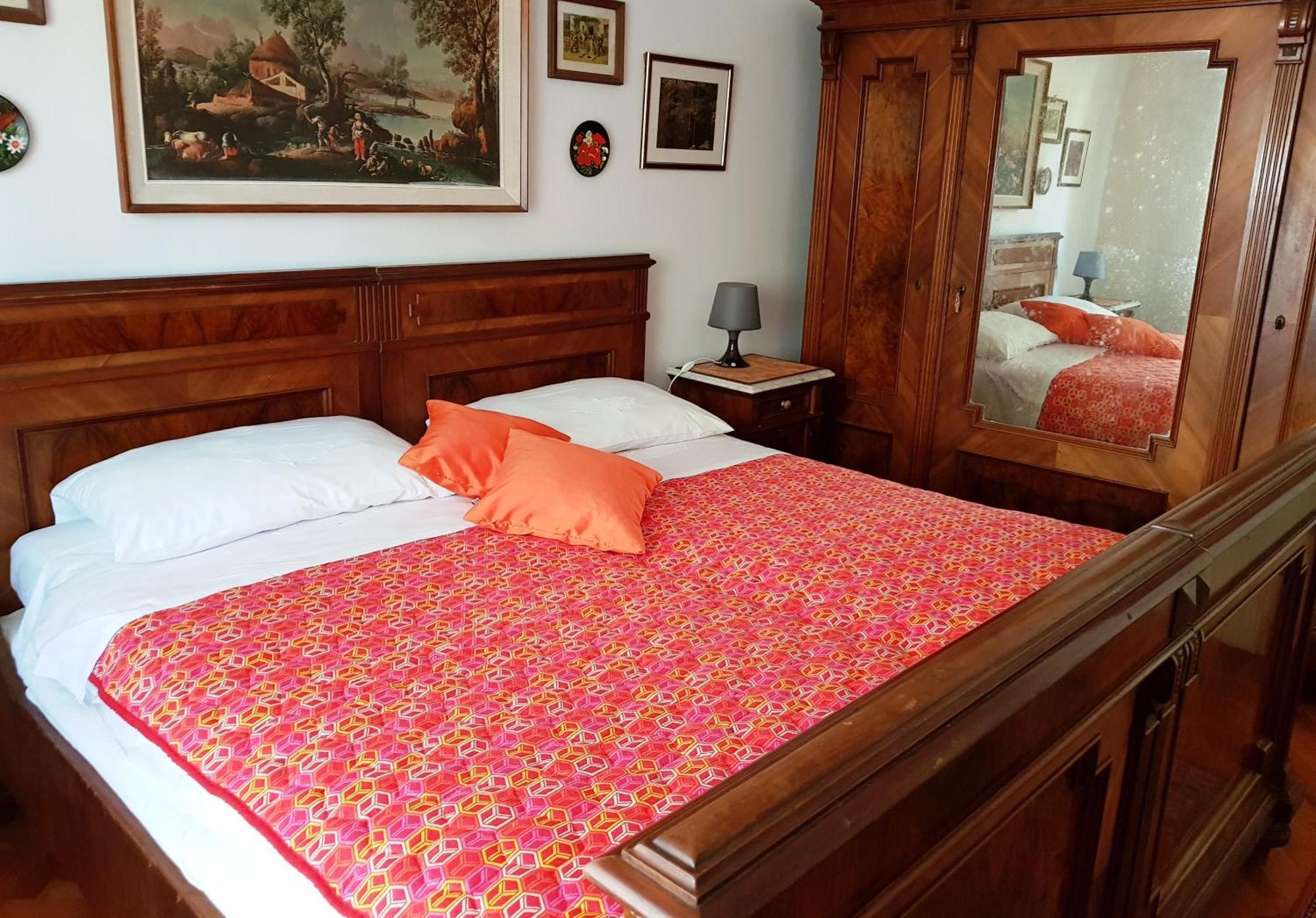 Renata Mare Apartments โรวีน ภายนอก รูปภาพ