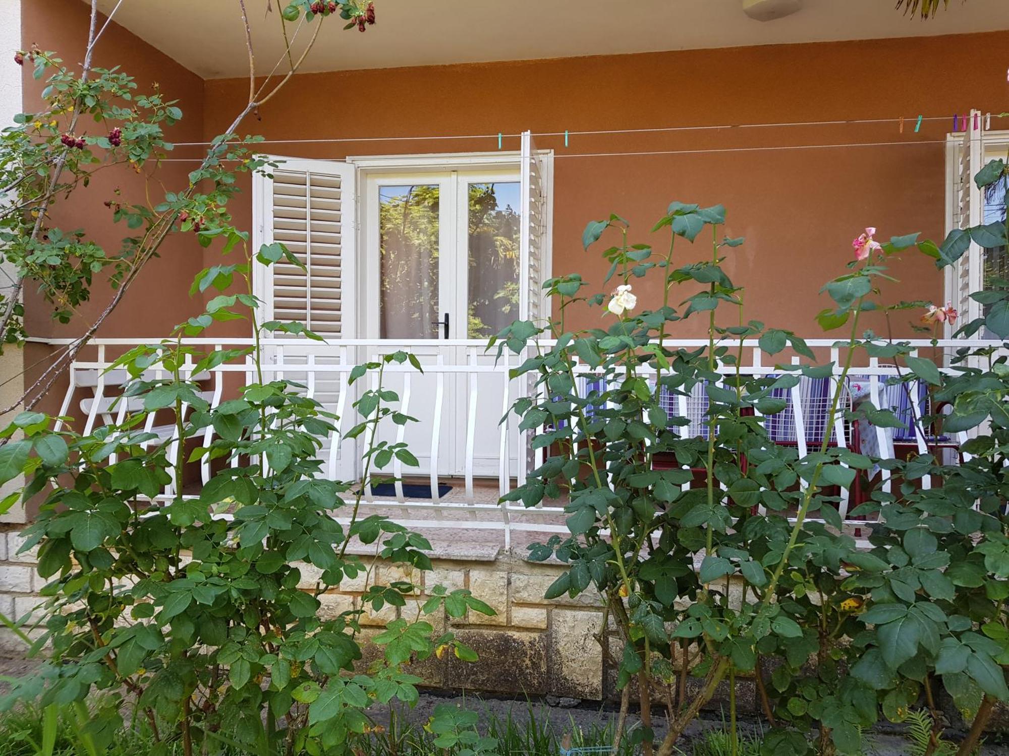 Renata Mare Apartments โรวีน ภายนอก รูปภาพ